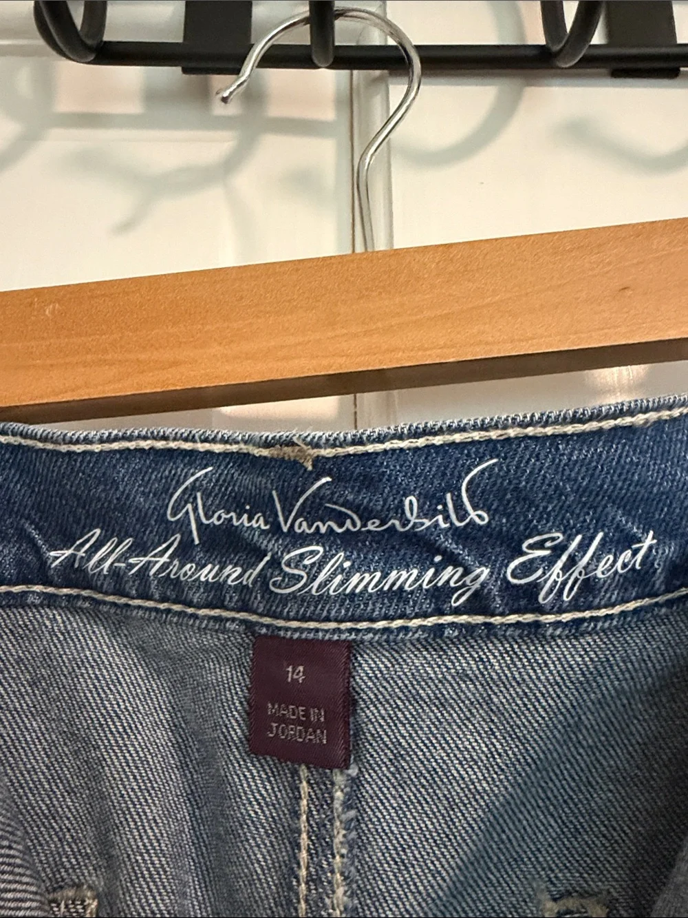 Gloria Vanderbilt casual gloria